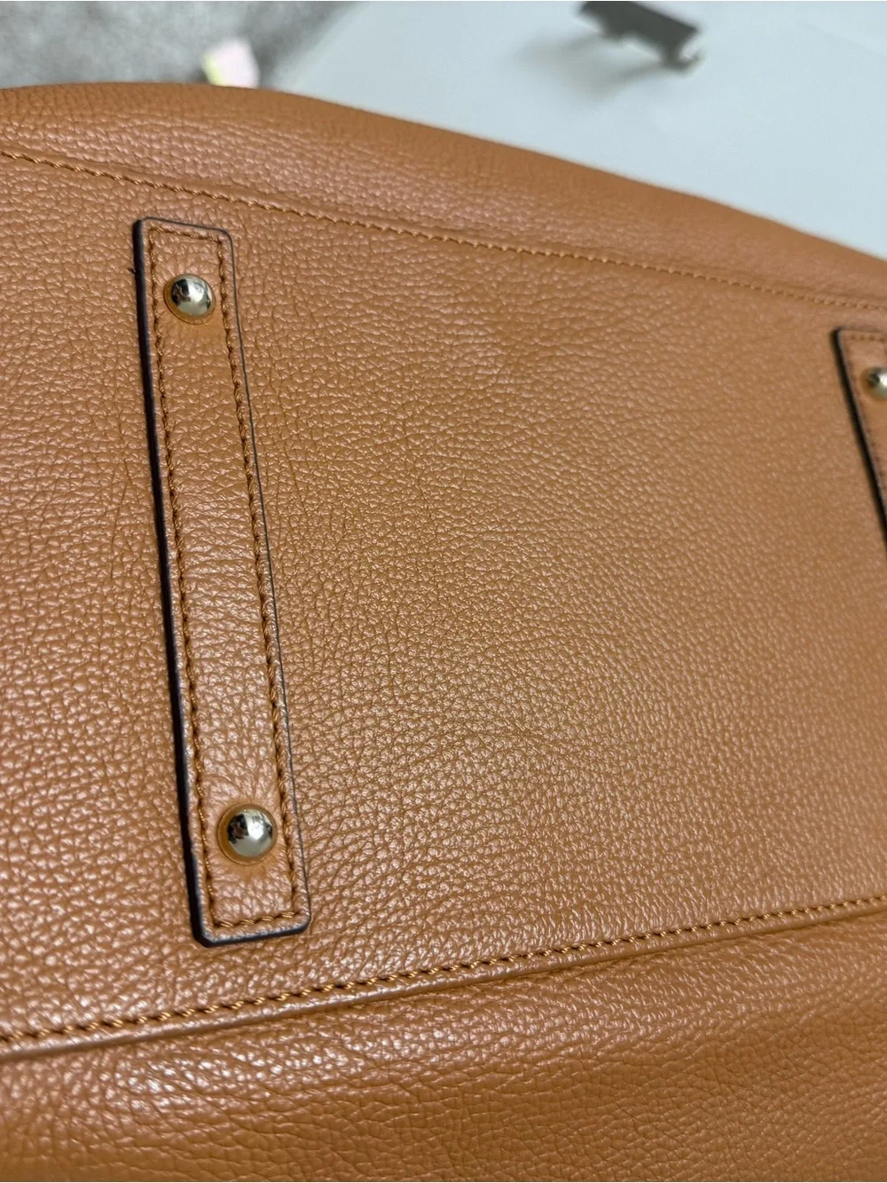 Like New Dooney & Bourke Camel Brown Leather Tote with Front Clip